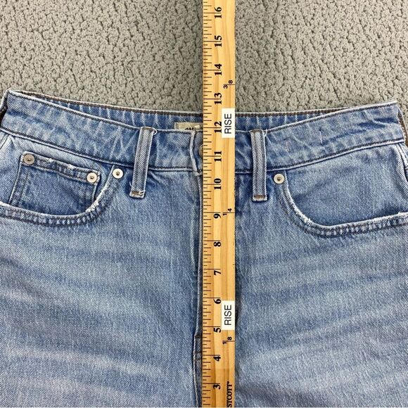 Madewell Women The Curvy Perfect Vintage High-Rise Distressed Jean  |  Size: 28 - Picture 11 of 16